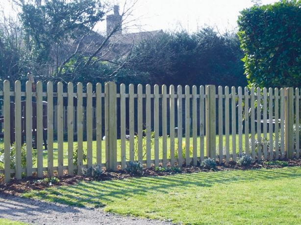 Picket fencing Huntingdon